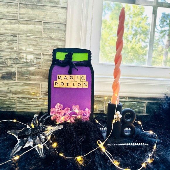 HANDMADE Halloween Magic Potion Spider Web Scene Set Display - Picture 1 of 10